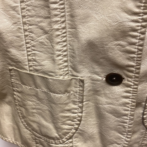 Jacket - Picture 2 of 2